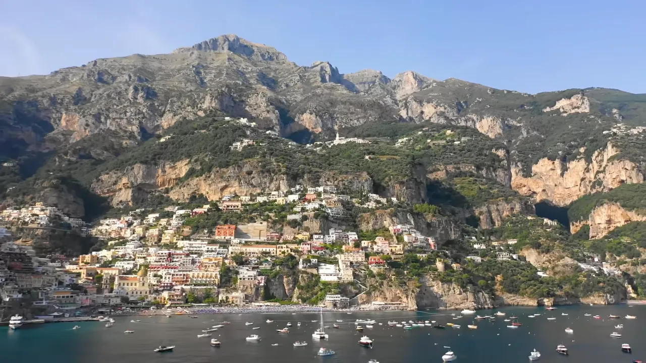 Exploring the Amalfi Coast: Top 10 Must-Visit Destinations