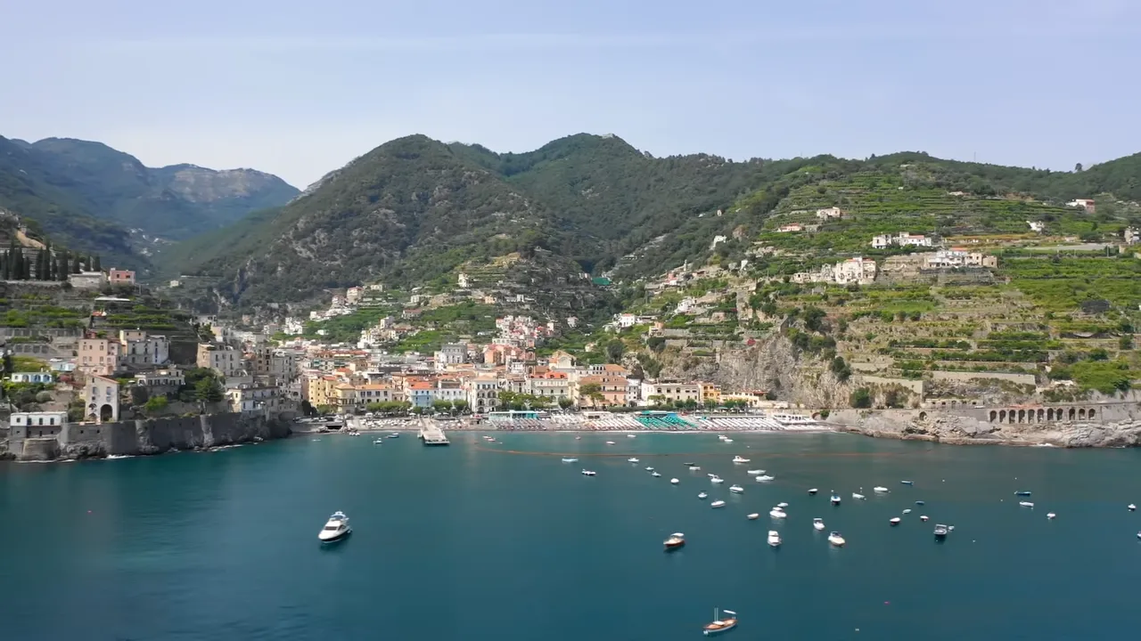 The Almafi Minori and Maiori: Ancient Resorts and Beaches