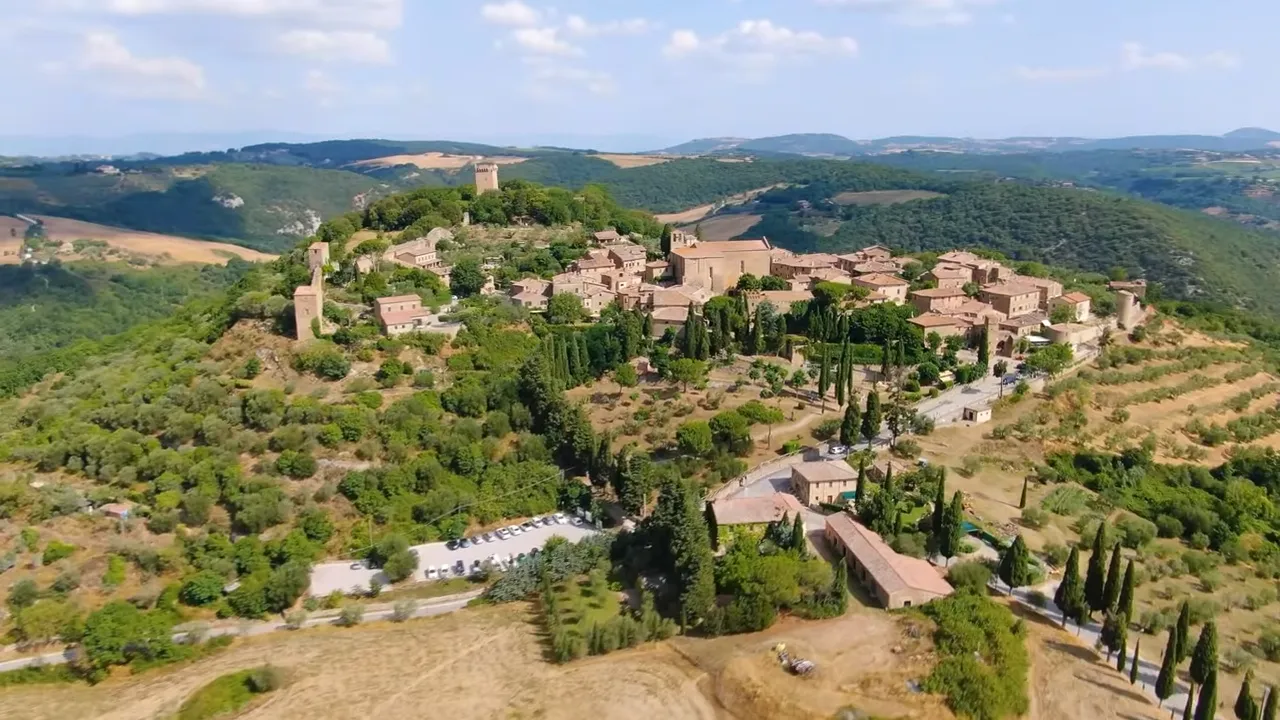 Val d'Orcia: Tuscany's Picture-Perfect Landscape