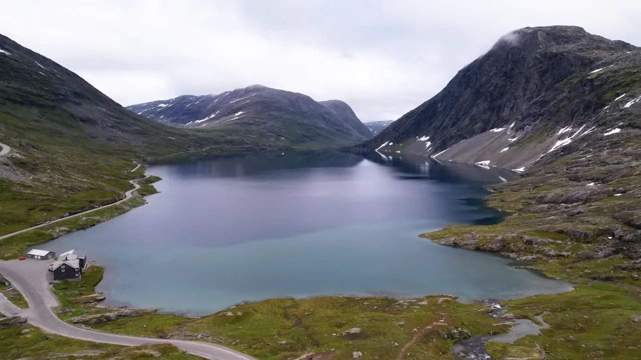 Geirangervegen: Scenic Mountain Drive