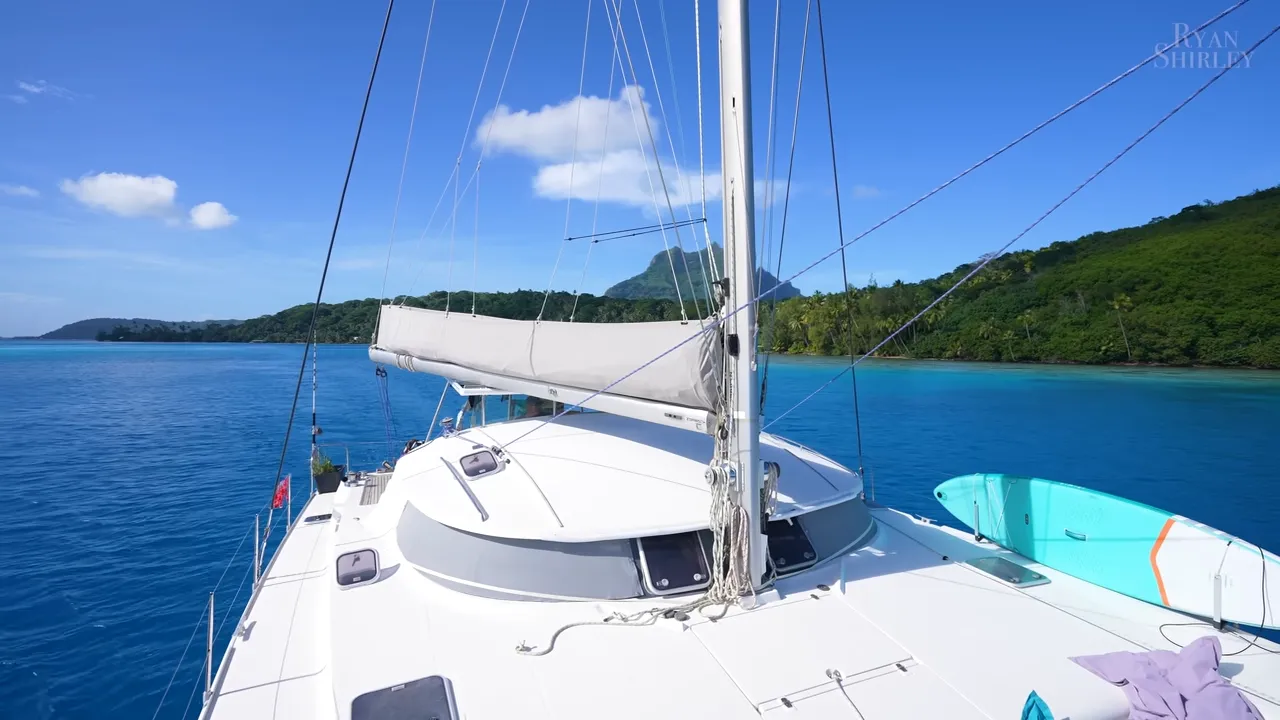 Sailing and Snorkeling in Bora Bora